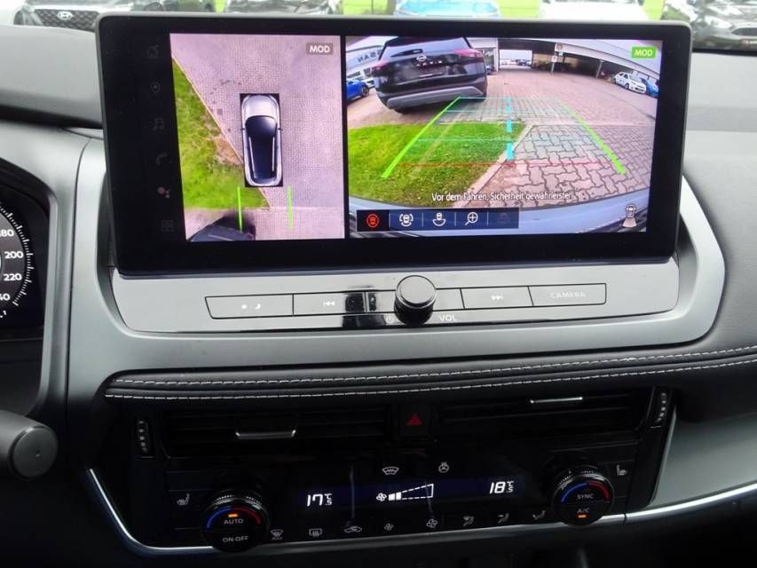 Fahrzeugabbildung Nissan QASHQAI abn.Anhängerkupplung/HeadUp/el.Heckklapp