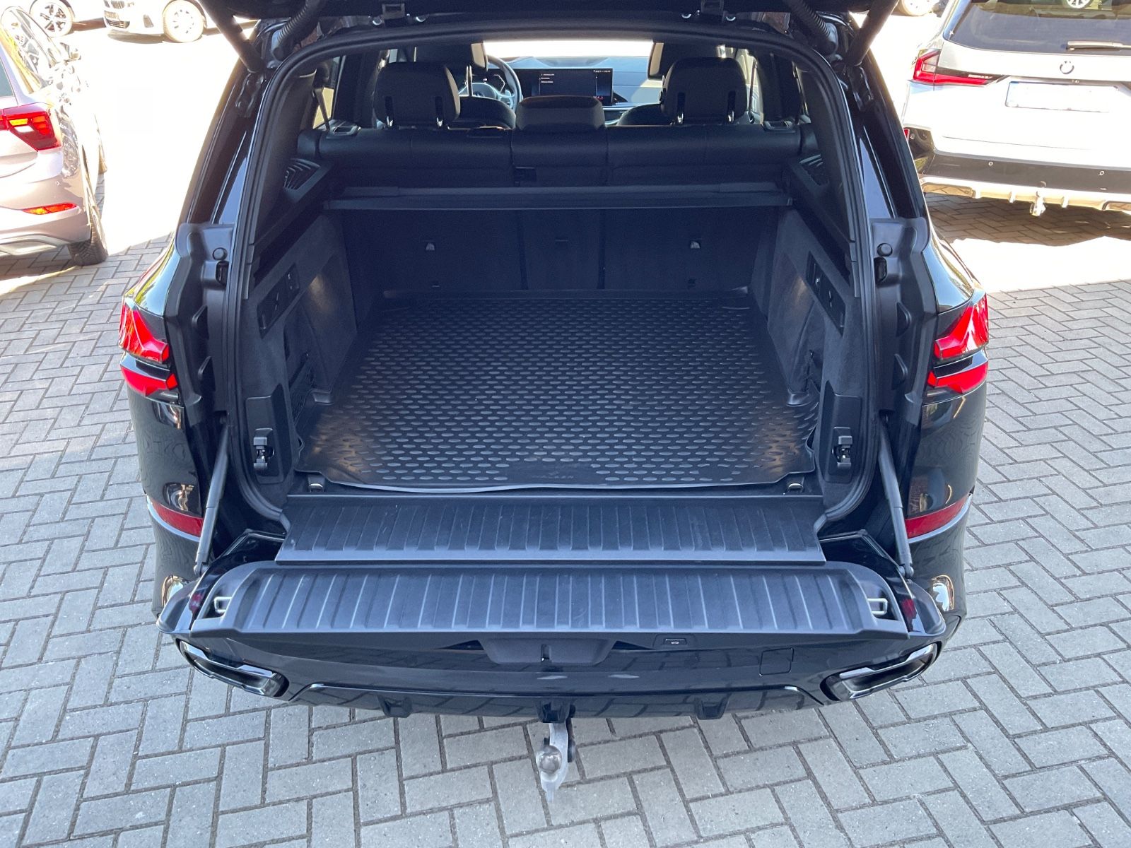 Fahrzeugabbildung BMW X5 xDrive40d,MPaket,AHK,Sitzlüftung,Panorama,Car