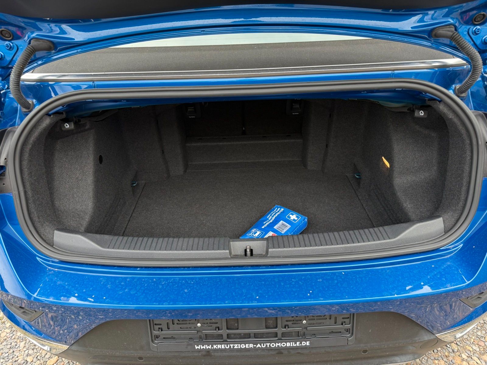 Fahrzeugabbildung Volkswagen T-Roc Cabriolet Active