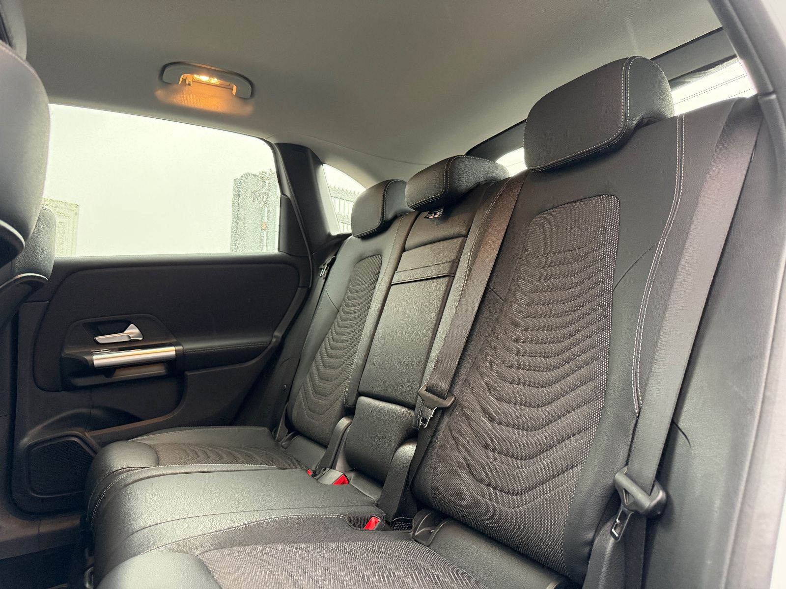 Fahrzeugabbildung Mercedes-Benz B 200 MULTIBEAM*TEMPO*KAMERA*AHK*WIDESCREEN