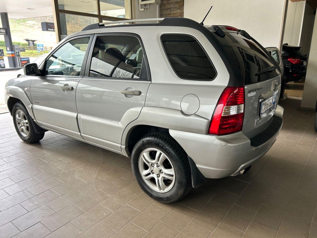 Kia Sportage 2005 — interior