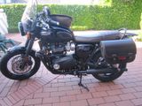 Triumph T 120 black mit Vollausstattung