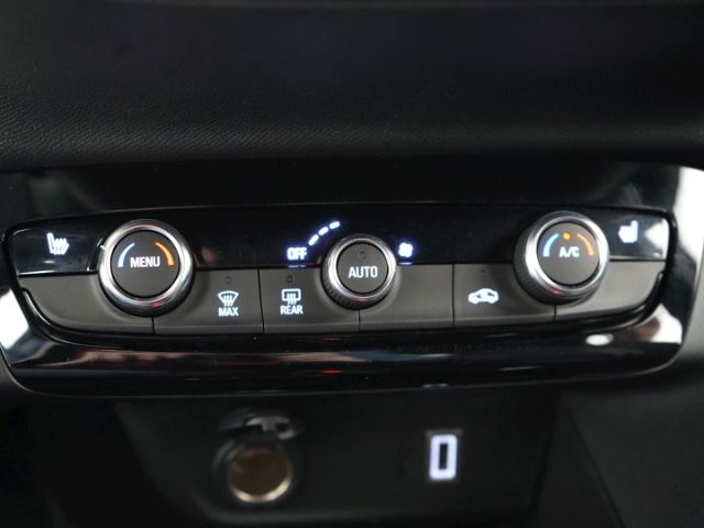 Corsa F FACELIFT GS AT+LED MATRIXLICHT+NAVI+RÜCK