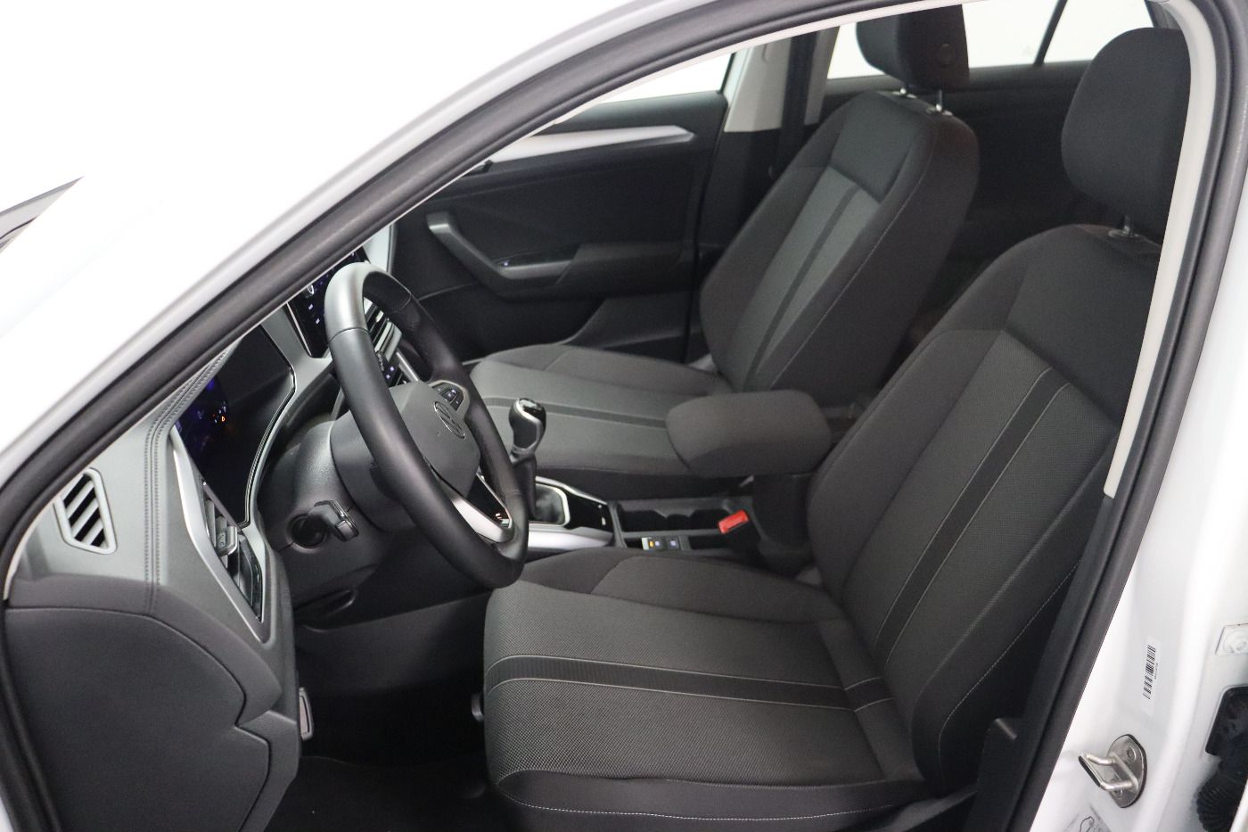 Volkswagen T-Roc - Bild 7