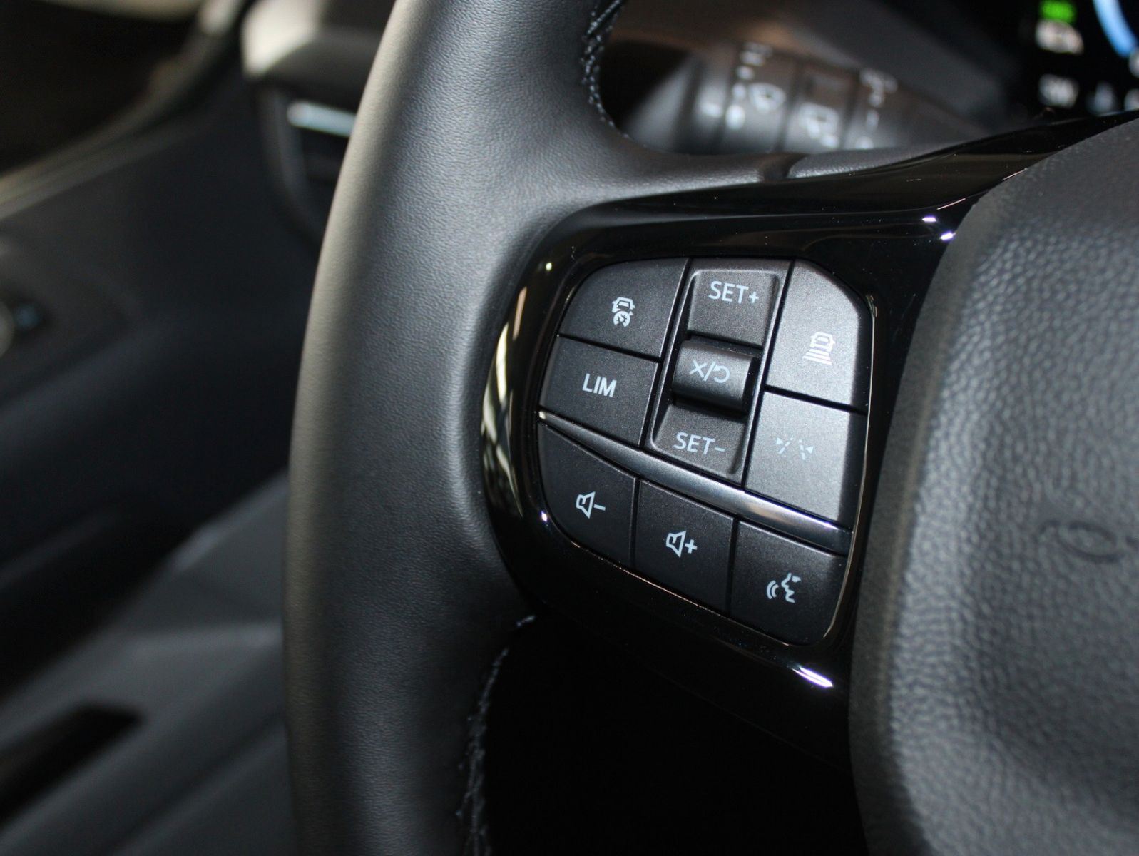 Fahrzeugabbildung Ford NUGGET L2 Titanium MARKISE + Aufstelldach SOFORT
