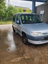 Citroën Berlingo, 1.4 Liter,  TÜV bis Febr... - gebrauchte Citroën Berlingo aus dem Jahr 2001