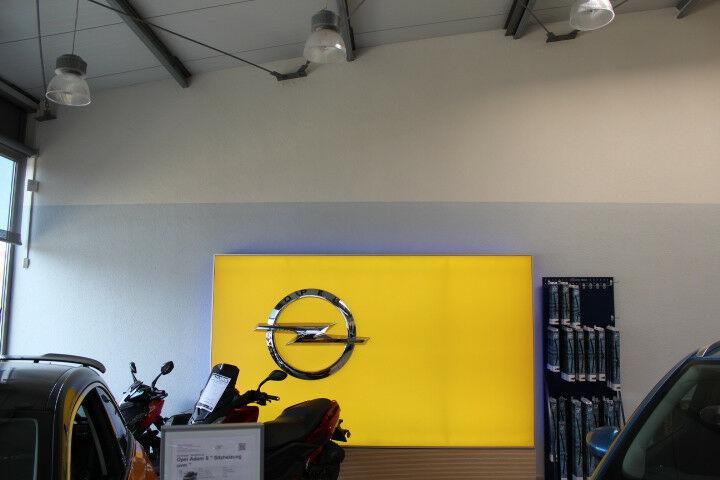 showroom-image-main