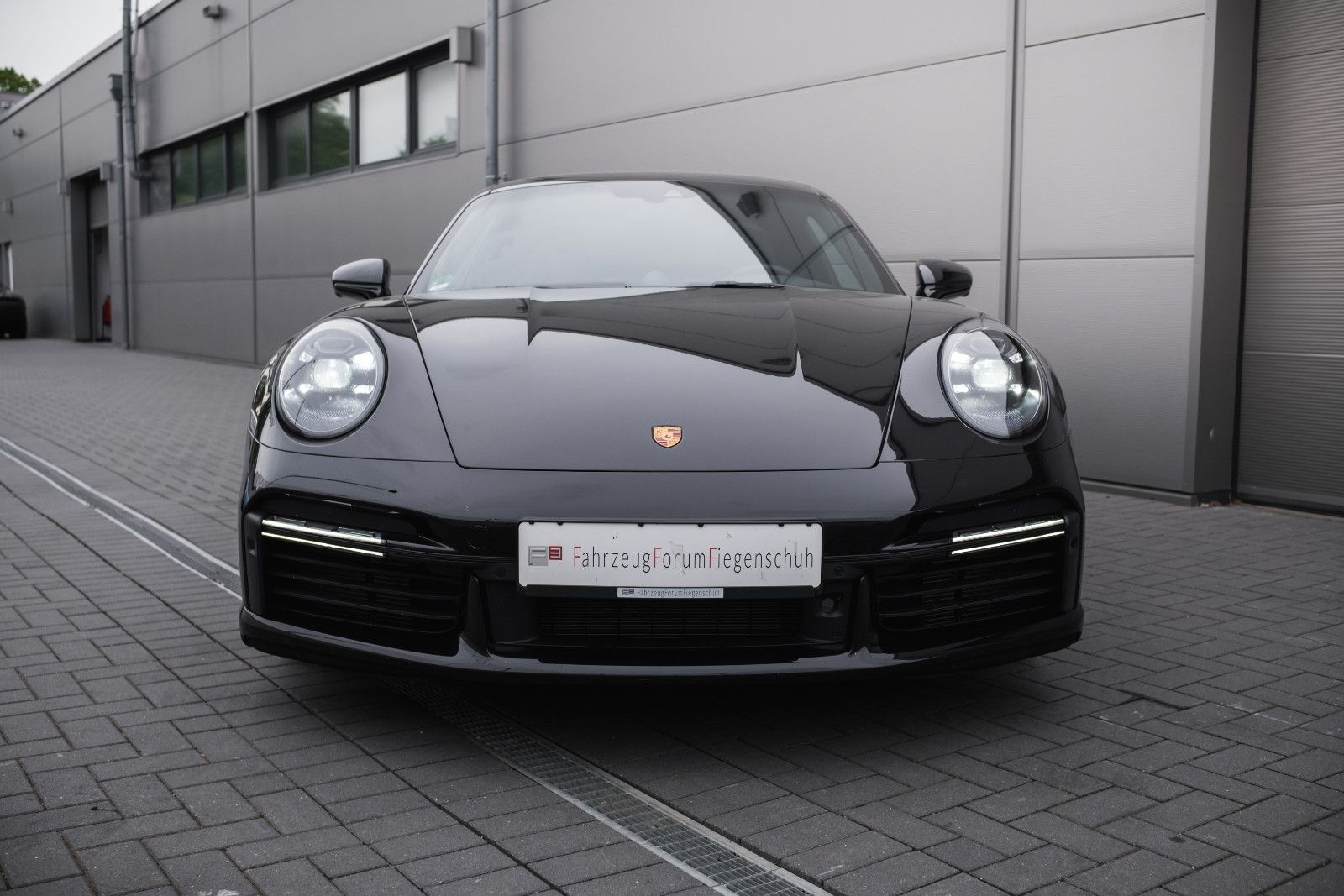 Fahrzeugabbildung Porsche 992/911 Turbo S-Heritage Paket-Nachtsicht-LED