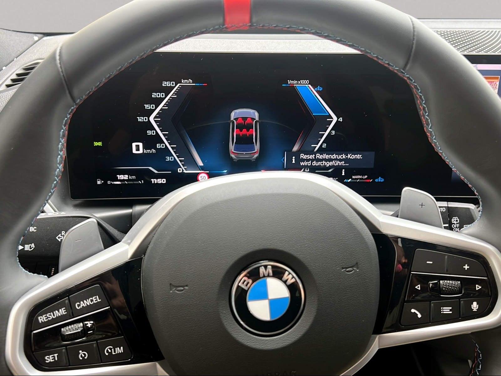 BMW M340i xDrive Touring LiveCockpitProf Kamera LED