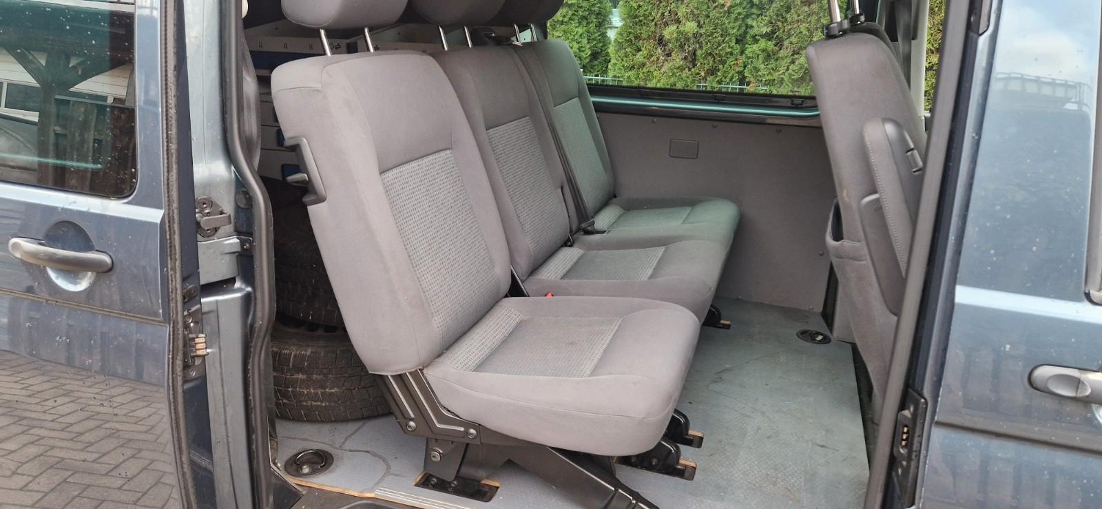 Volkswagen T5Transp. Kasten-Kombi 5 Sitze AHK Klima 1 Hand