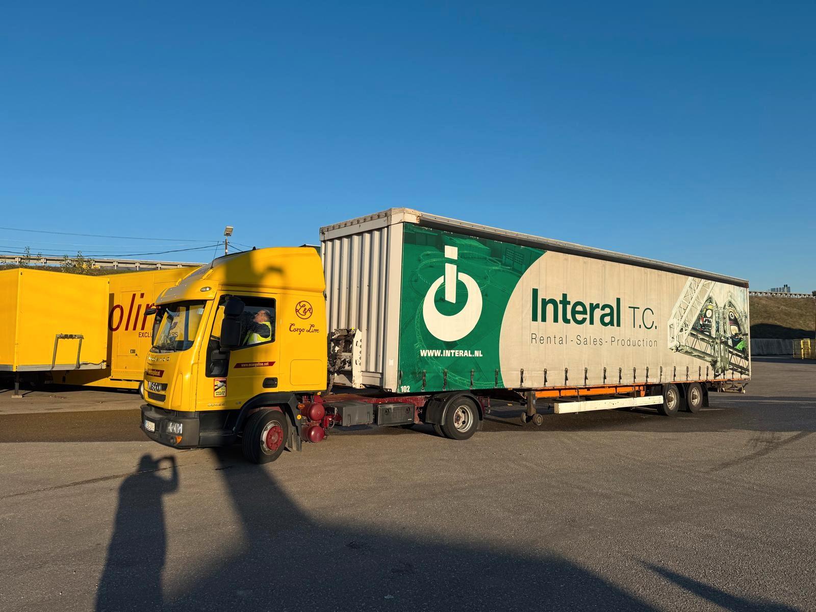 Iveco EUROCARGO + KRONE SEMITRAILER 2 AXLE MEGA