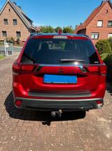 Mitsubishi Outlander 2.2 DI-D Edition 100+ 4WD Automati... - Mitsubishi Outlander mit Diesel-Antrieb: Geländewagen
