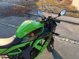 Kawasaki Ninja 125 - kaum gefahren, TOP Zustand! TÜV 7/27 - KAWASAKI 125