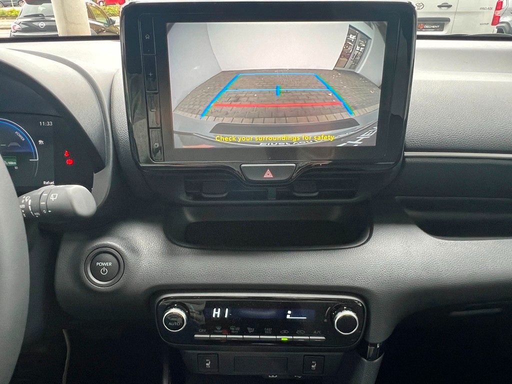 Fahrzeugabbildung Toyota Yaris Hybrid Teamplayer Comfortpaket