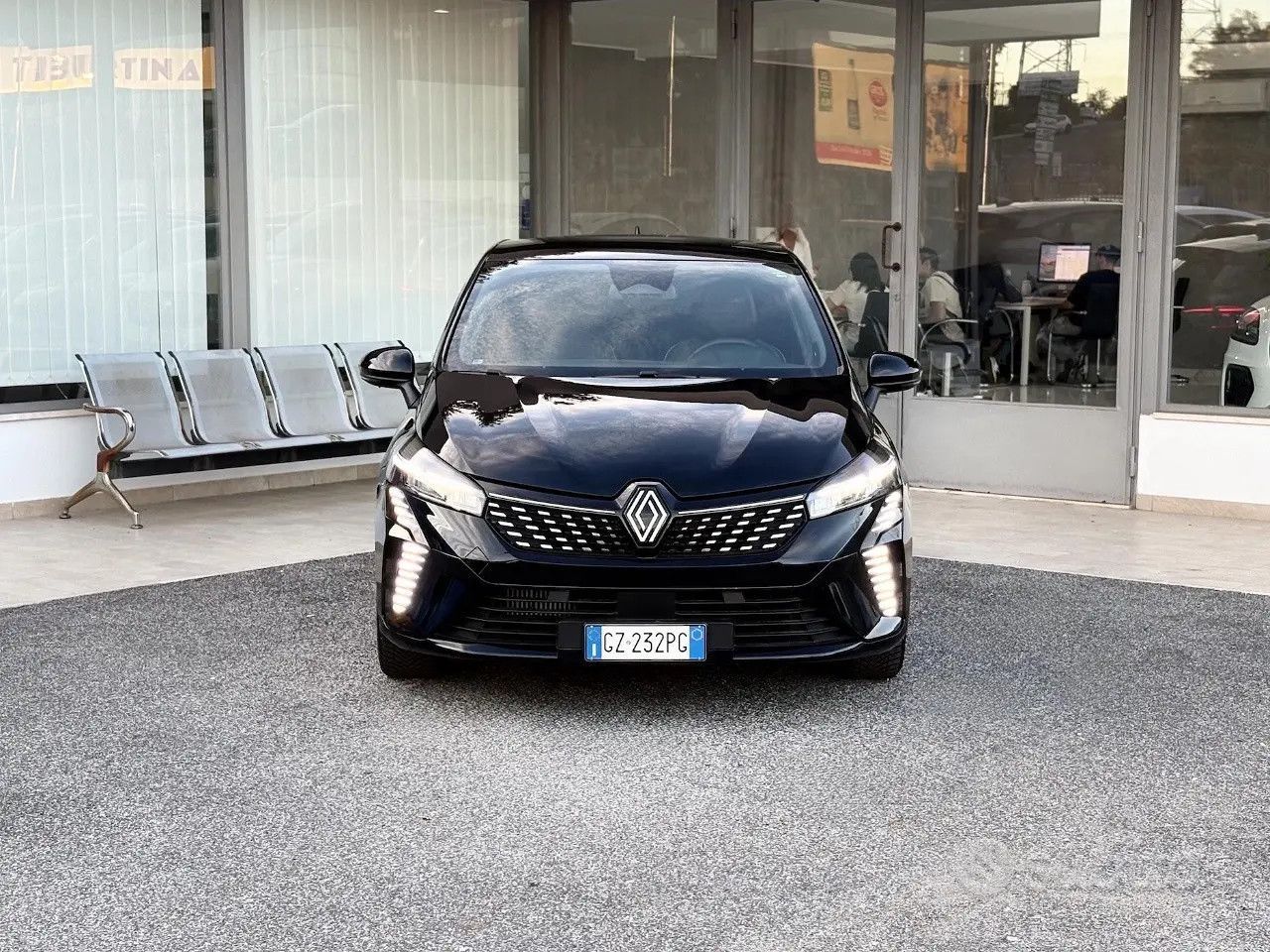 Other Renault Clio 1.0 Benzina 90CV E6 Neo - 2025 imagem 2