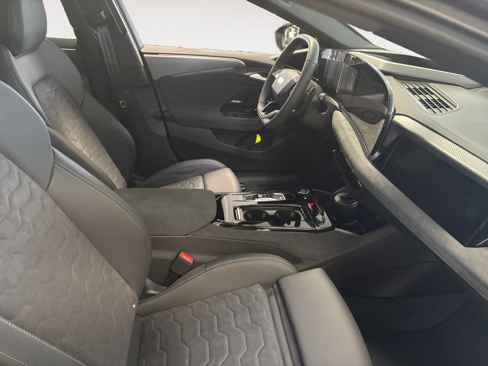Audi A6 e-tron - Bild 16