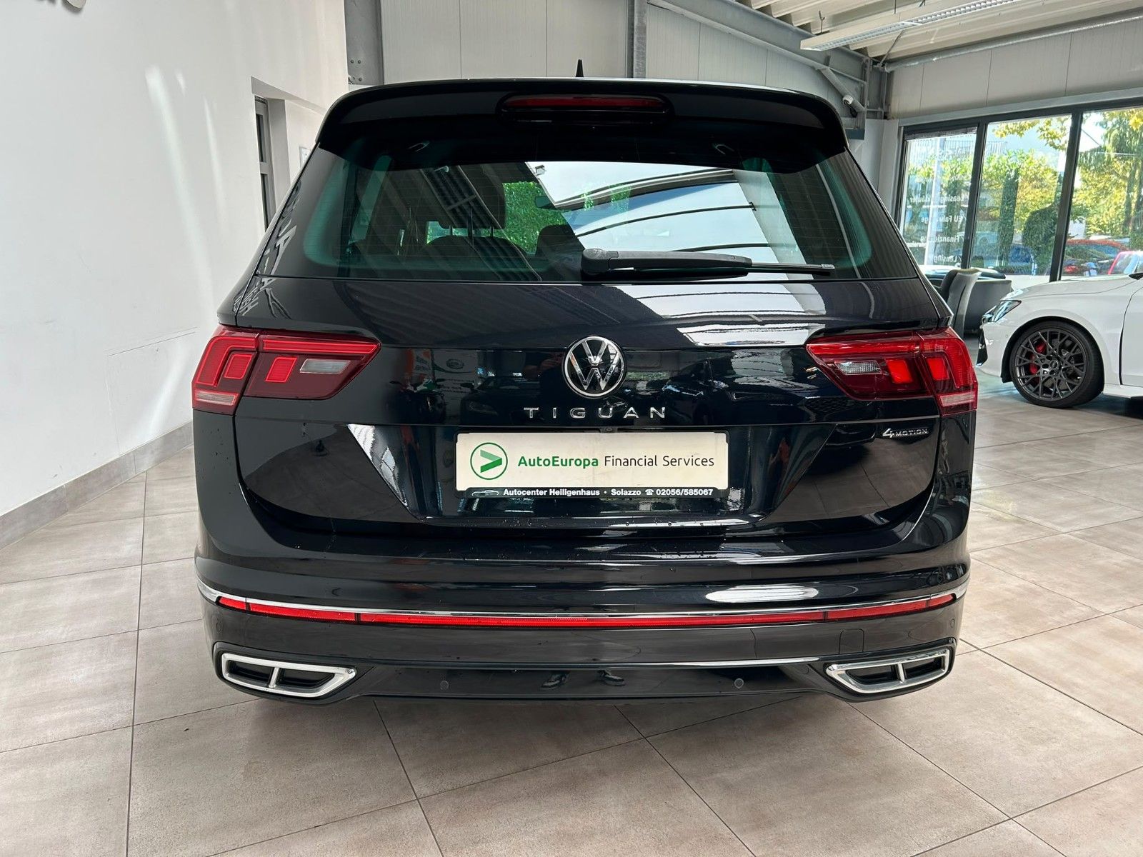 Volkswagen Tiguan R-Line 4Motion DSG Navi Park AHK foto 5