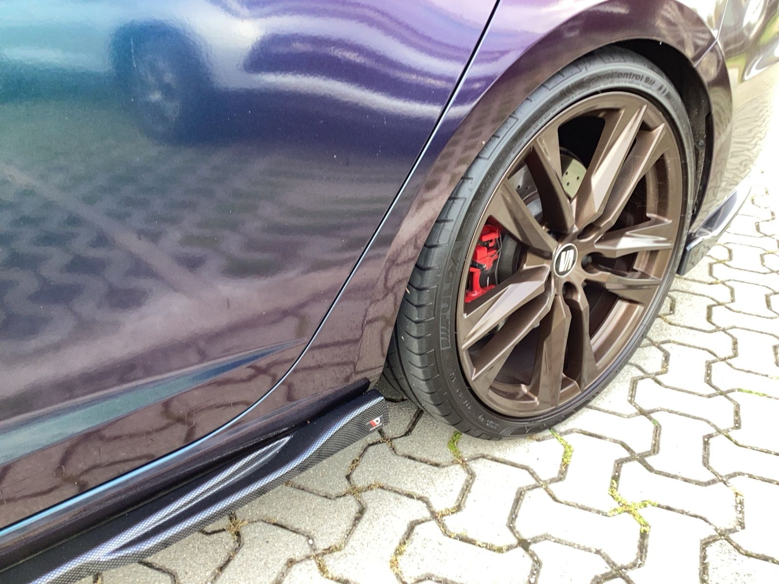 Fahrzeugabbildung SEAT Leon ST Cupra 300 4Drive VOLLFOLIERT AGA BEATS