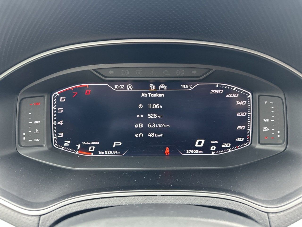 Fahrzeugabbildung SEAT Arona FR 1.5TSI 150PS DSG-AHK*Kessy*18Zoll - mit KI generiert/bearbeitet