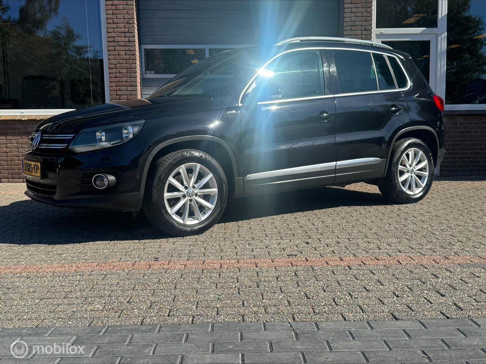 Volkswagen Tiguan 1.4 TSI Sport&Style NAVI/PANO/AIRCO/CRUIS