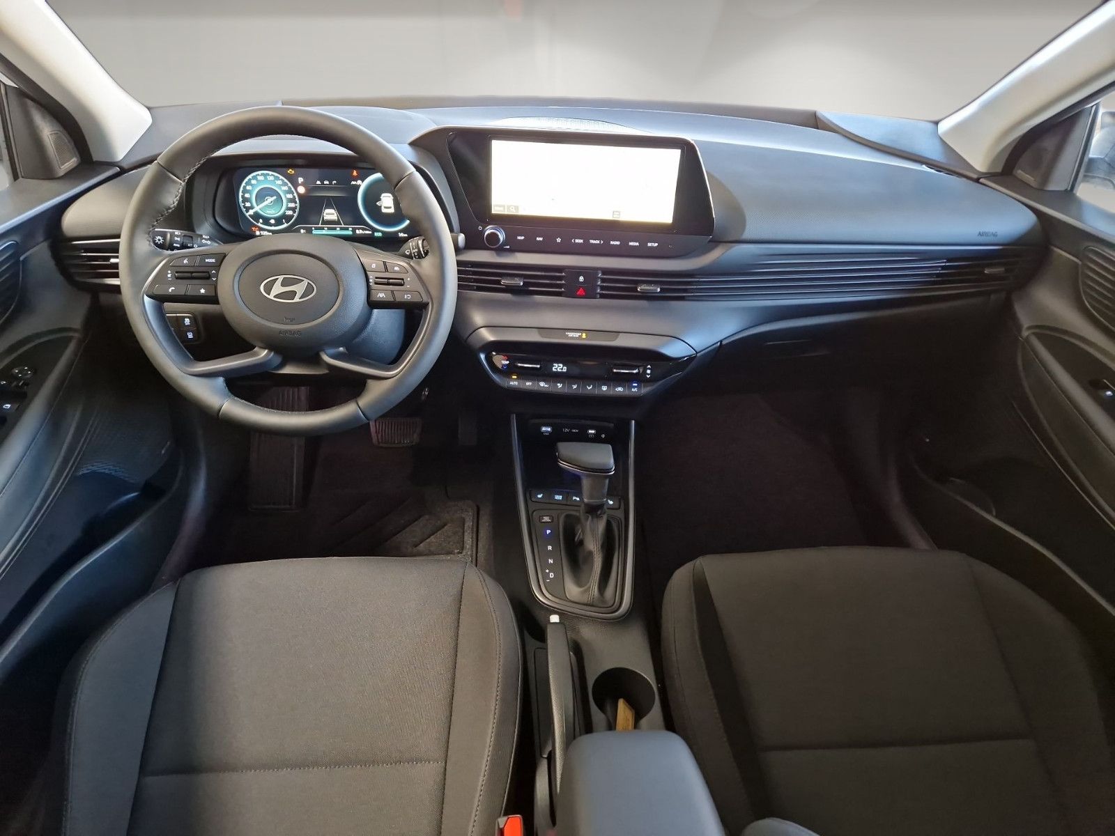 Fahrzeugabbildung Hyundai i20 FL MJ24 1.0 T-GDI  120PS DCT Prime Navi LED