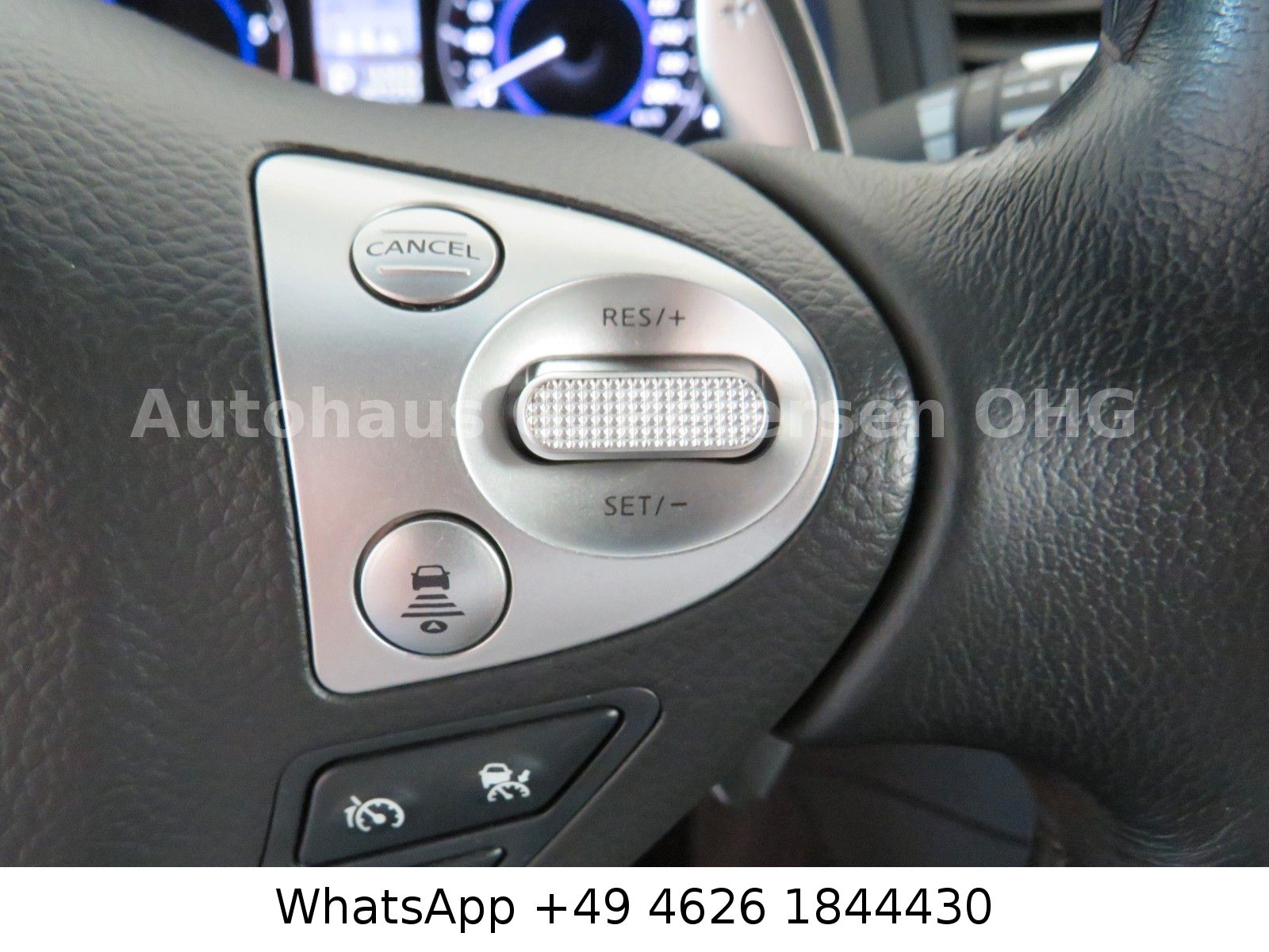 Fahrzeugabbildung Infiniti FX FX30d/*Leder*Xenon*Sitzbelü*Spurhalte*LM 21*