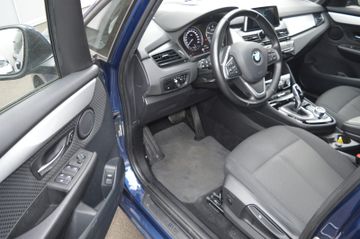 BMW 218 - 8