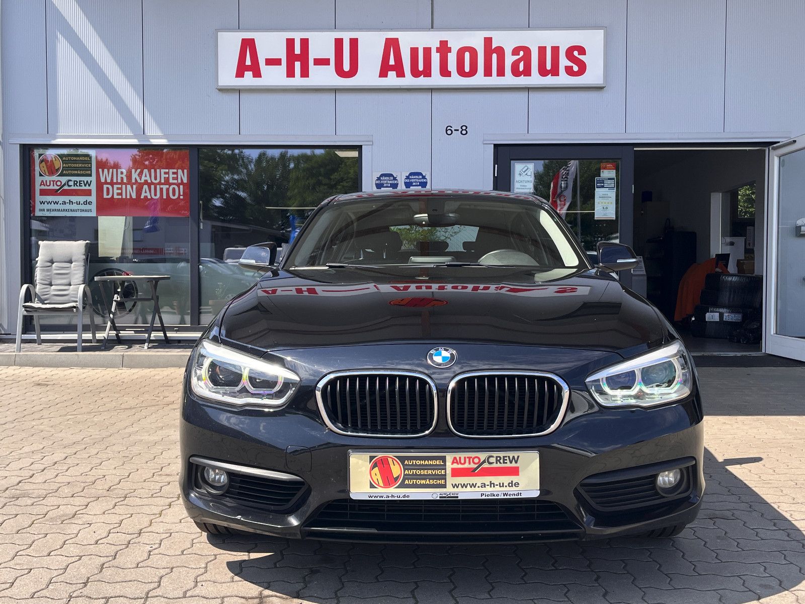 Fahrzeugabbildung BMW 118 1 Limousine 5-trg. 118 i Advantage Automatik