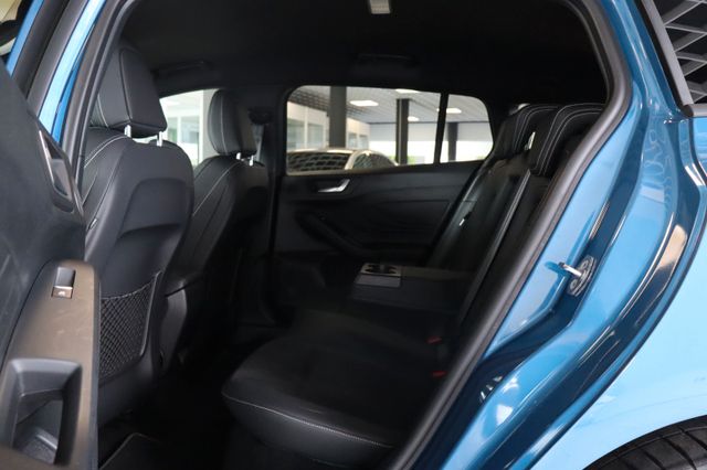 Fahrzeugabbildung Ford Focus Turnier ST 2.3 Eco |1HAND|B&O|KAMERA|LED|