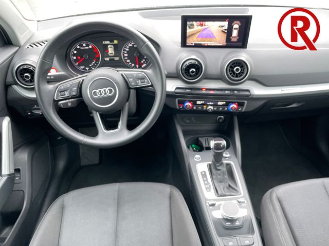 Q2 35 TFSI basis PDCv+h Navi SHZ Multif.Lenkrad 