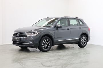 Volkswagen Tiguan - 2