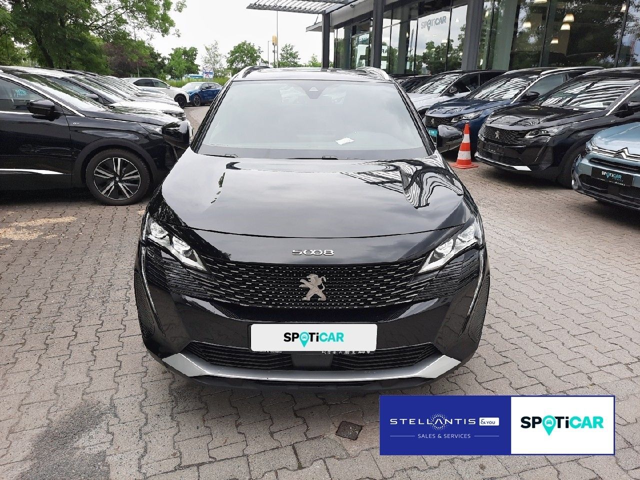 Peugeot 5008 Mild-Hybrid 136 GT Panorama Leder imagem 2