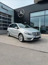 Mercedes-Benz Mercedes B 200 CDI BlueEFFICIENCY Sports T... - Mercedes-Benz B 200: Cdi Sport