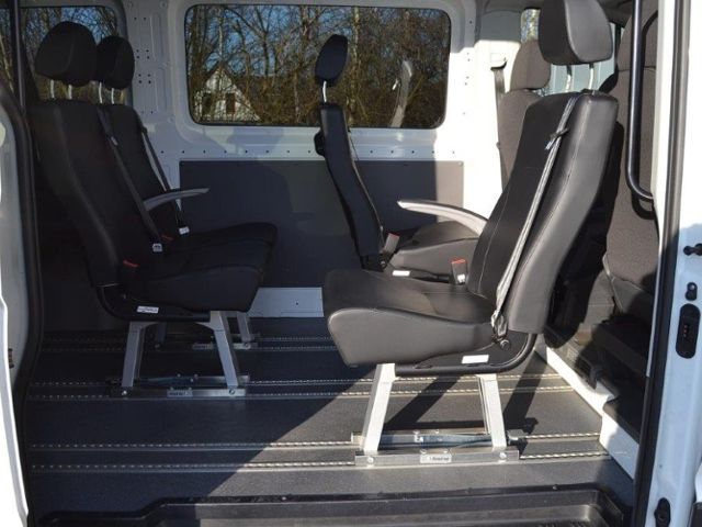 Crafter 35 TDI MR HD 9-SITZER/ROLLSTUHL/SCHNIERL