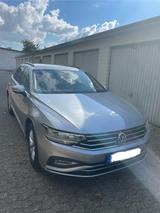 Volkswagen Passat 2.0 TDI SCR 140kW DSG Comfortl. Varia... - VW Passat Gebrauchtwagen in Krefeld
