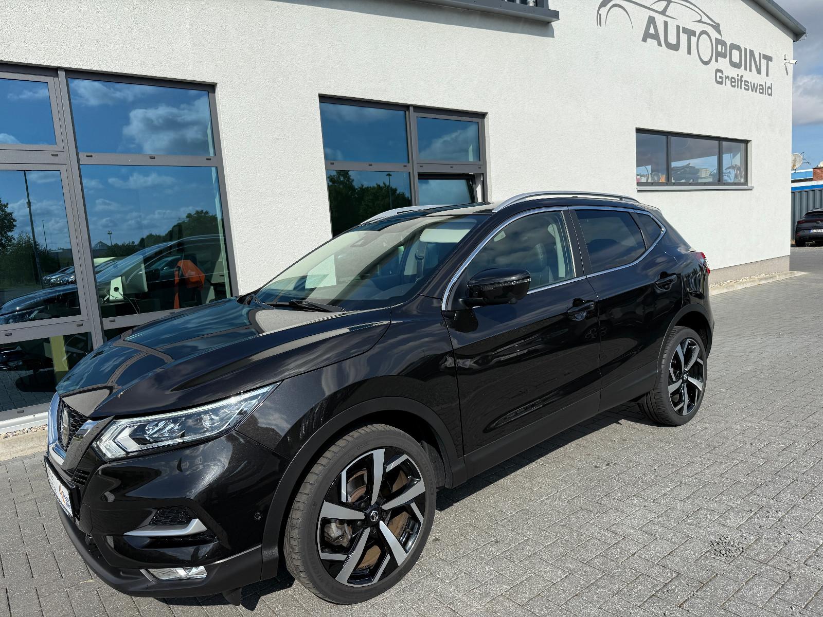 Nissan Qashqai NAVI LED 360º KAMERA AHK TEMPOMAT SH
