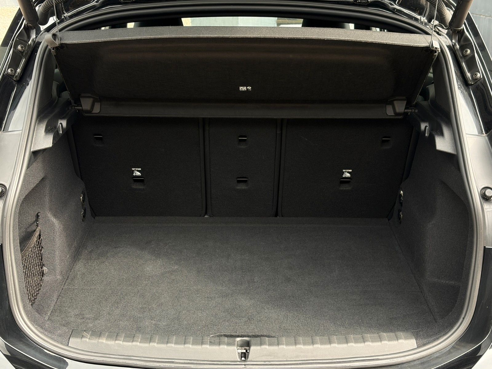 Fahrzeugabbildung BMW 218i Active Tourer M Sport Alcan. Massage CAM