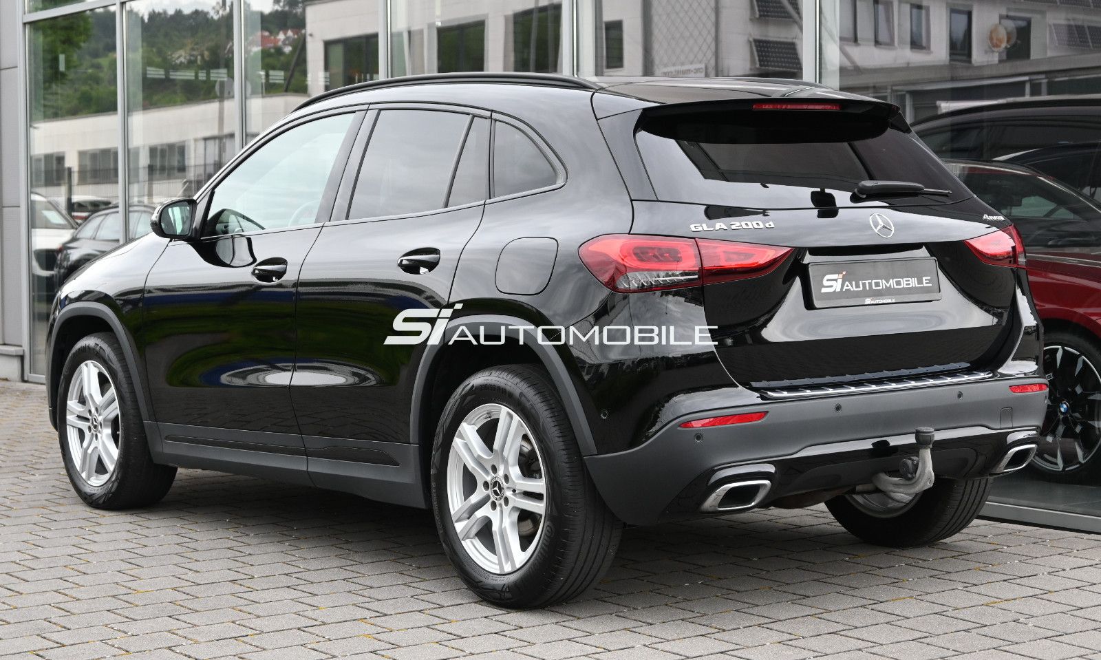 Fahrzeugabbildung Mercedes-Benz GLA 200 d 4MAT. Progressive °NIGHT°ACC°AHK°STHZ°