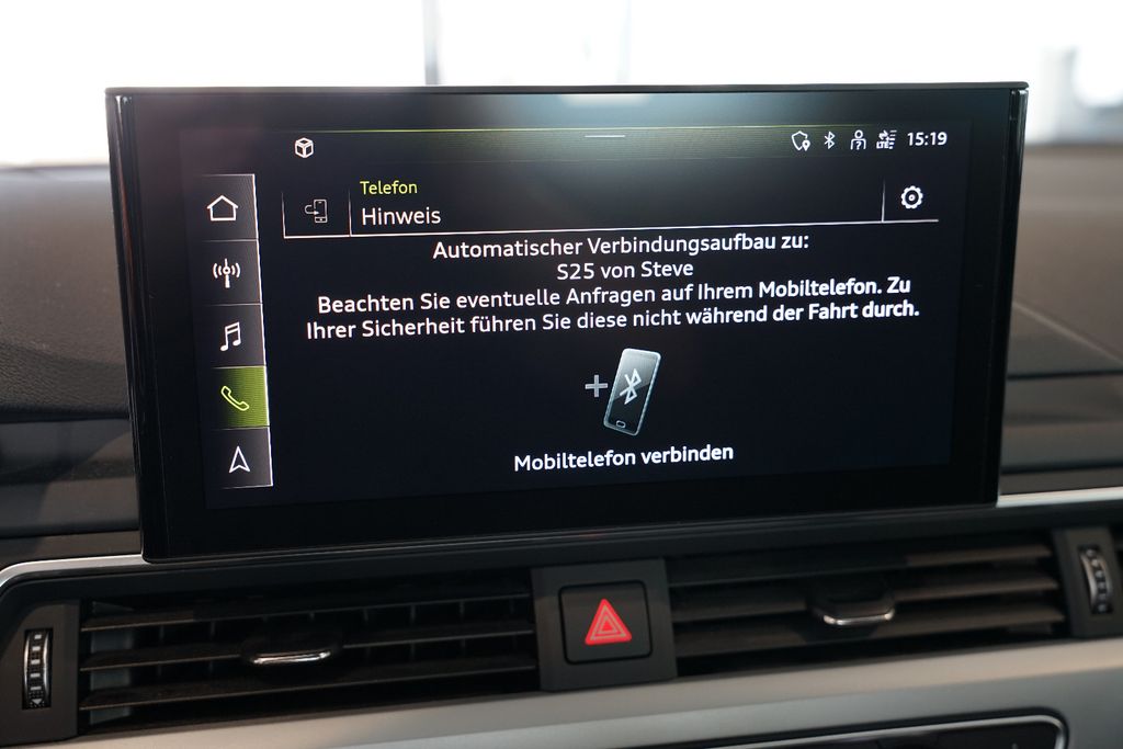 AUDI A4 Limousine 40 TFSI quattro advanced | AHK AUDI A4 Limousine 40 TFSI quattro advanced | AHK