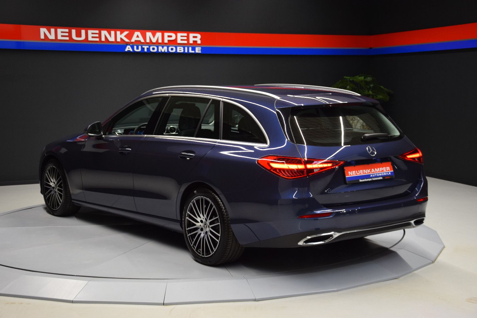 Fahrzeugabbildung Mercedes-Benz C 180 C T-Modell Avantgarde MBUX LED Kamera