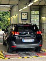 Peugeot 5008 Benziner EZ 9/20 89 t. 7 Sitz... - Peugeot 5008: Kombi