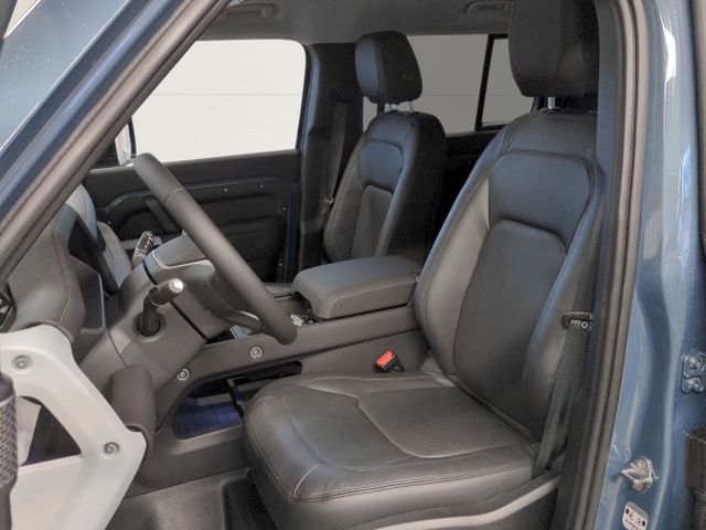 Land Rover Defender 110 D250 SE+Pano+AHK+Winter Paket