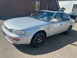 Toyota Camry- Klima - Toyota Camry mit Benzin-Antrieb: Limousine, Automatik
