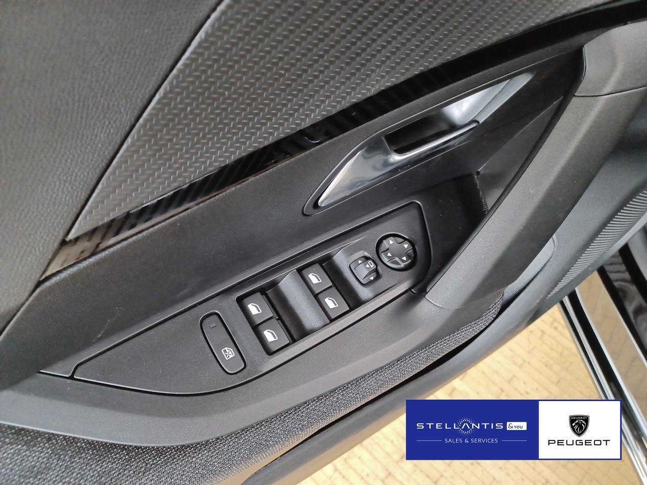 Peugeot 2008 Business 100 *Navi*SHZ*Kamera