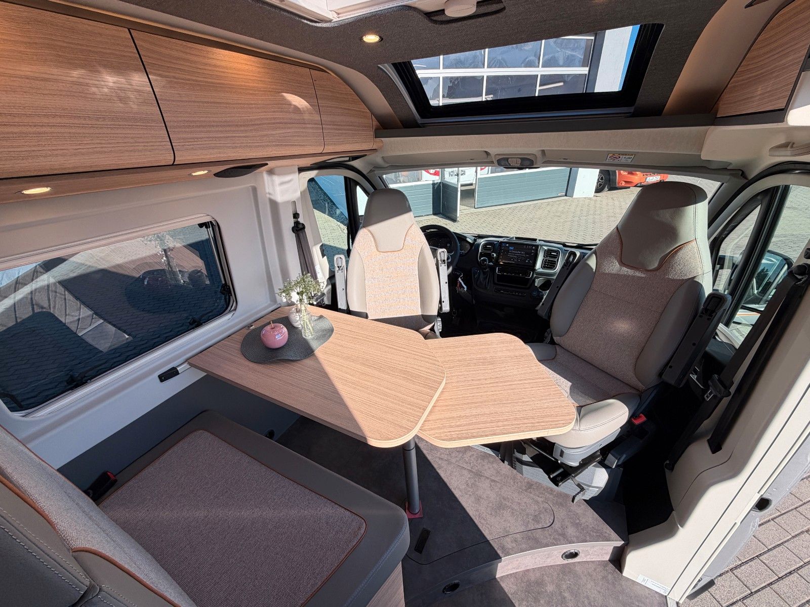 Fahrzeugabbildung Malibu Van Diversity GT skyview 640 LE K Lucca MJ26