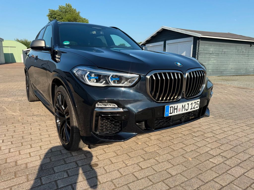 Image of BMW X5 M50