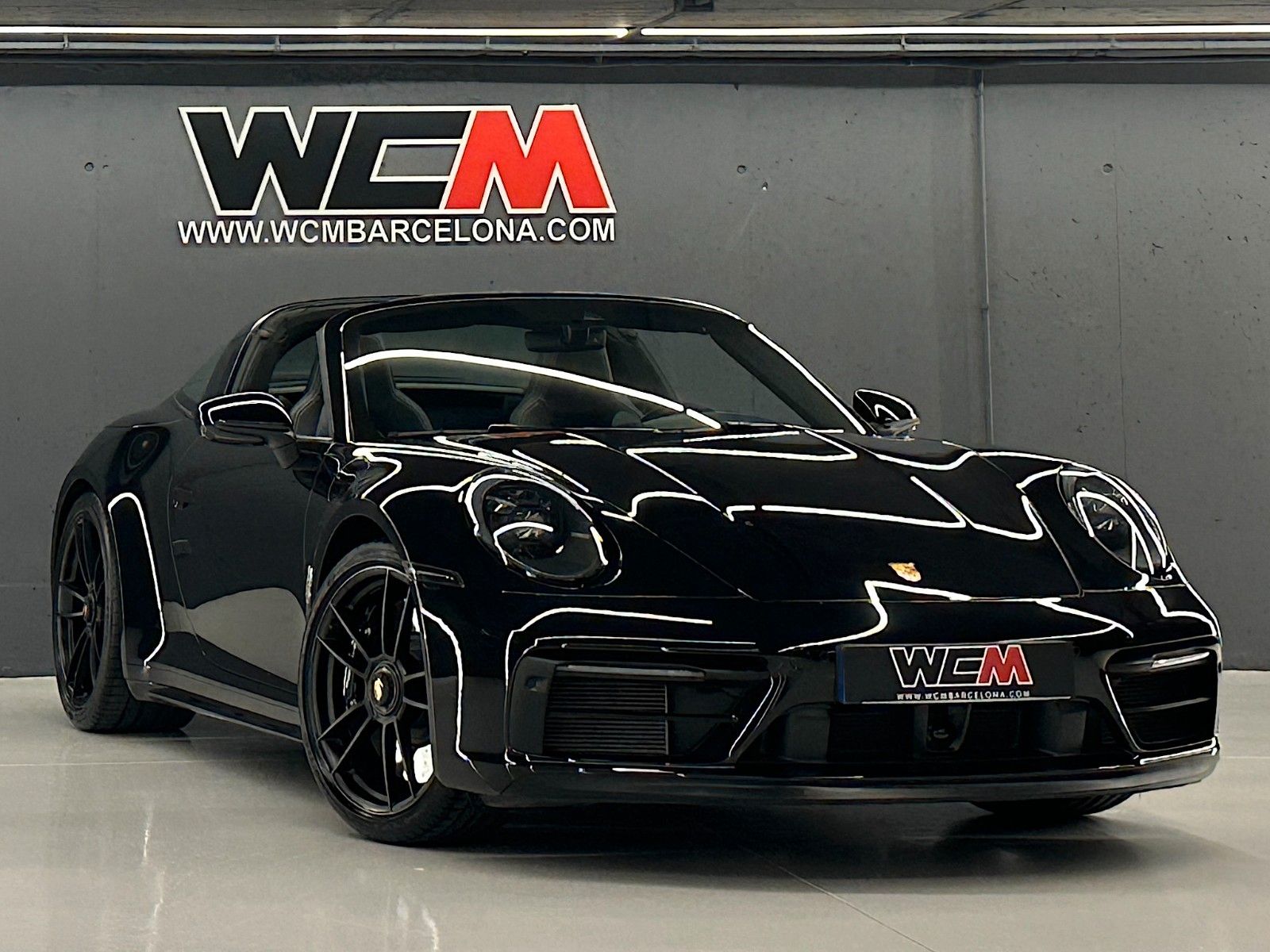 Porsche 992 Targa 4 GTS "ONLY 11.000 KM"
