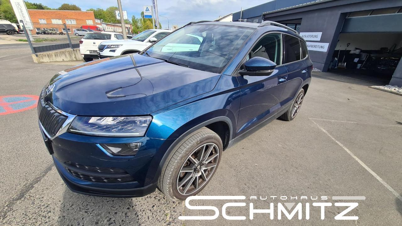 Skoda KAROQ Style 1.5 TSI DSG AHK PANO PDC+KAME  [...]