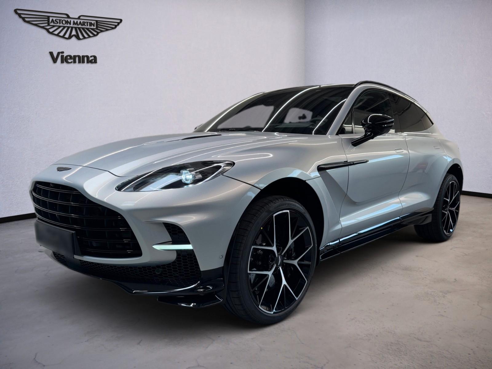 Aston Martin Facelift | Lightning Silver | Pano | B&W