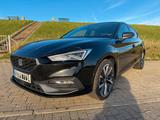 Seat Leon 1.4 e-HYBRID FR-LINE KAM LED PANO CARPLAY